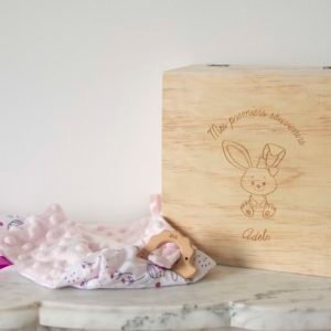 Boite en bois cadeaux personnalisée naissance bébé fille Le Havre Les BAM