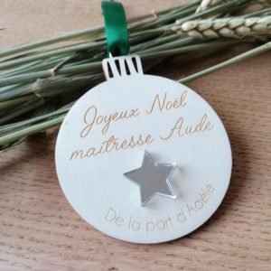 Boite en bois cadeaux personnalisée Le Havre Les BAM boule sapin Joyeux Noël maitresse