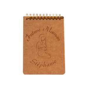 Boite en bois cadeaux personnalisée Le Havre Les BAM carnet note future maman