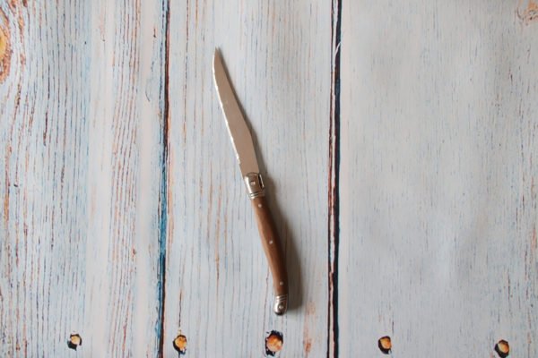 Boite en bois cadeaux personnalisée pour l'apéritif Le Havre 76 Les BAM